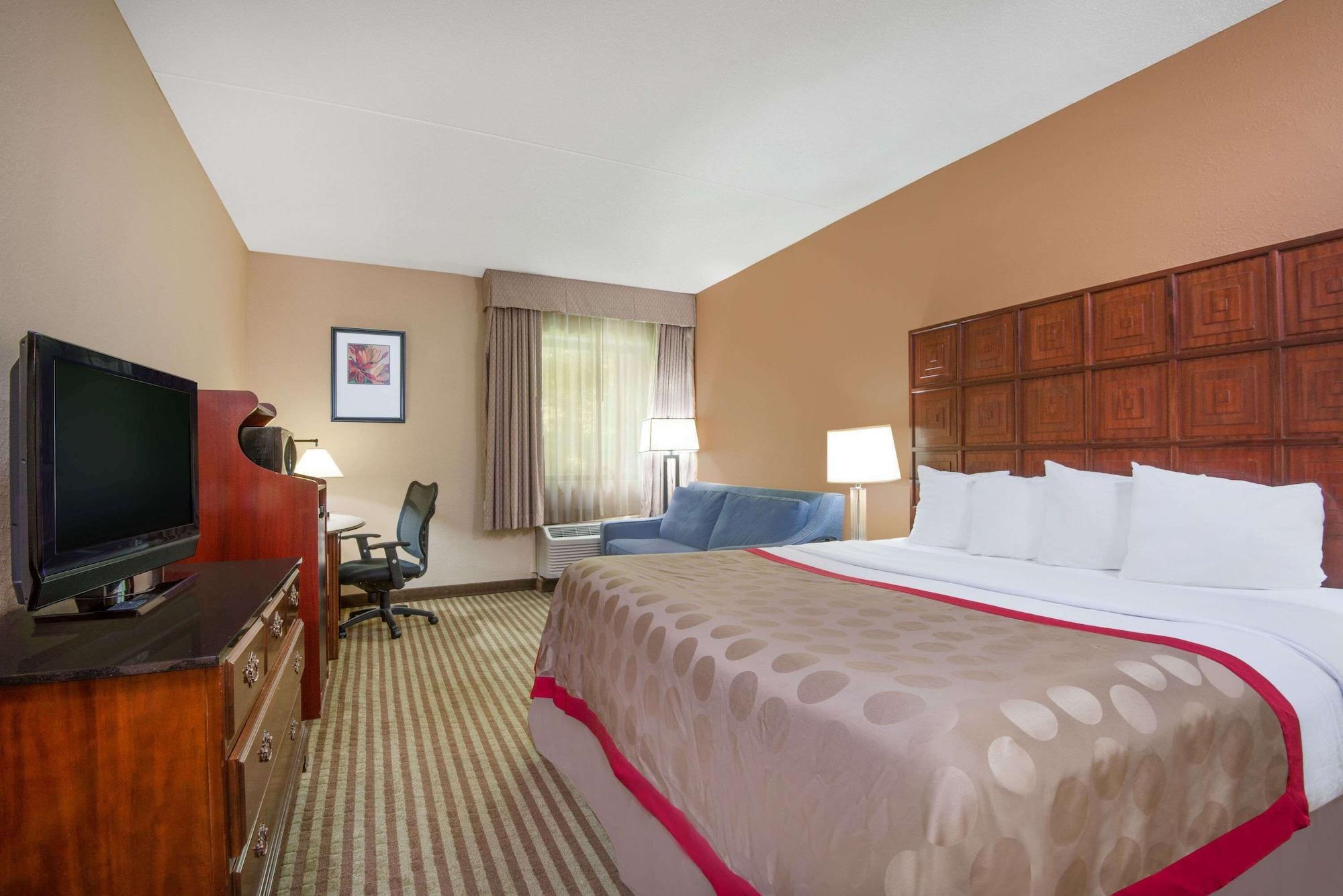 Hotel Ramada By Wyndham Columbus North Westerville Exteriér fotografie