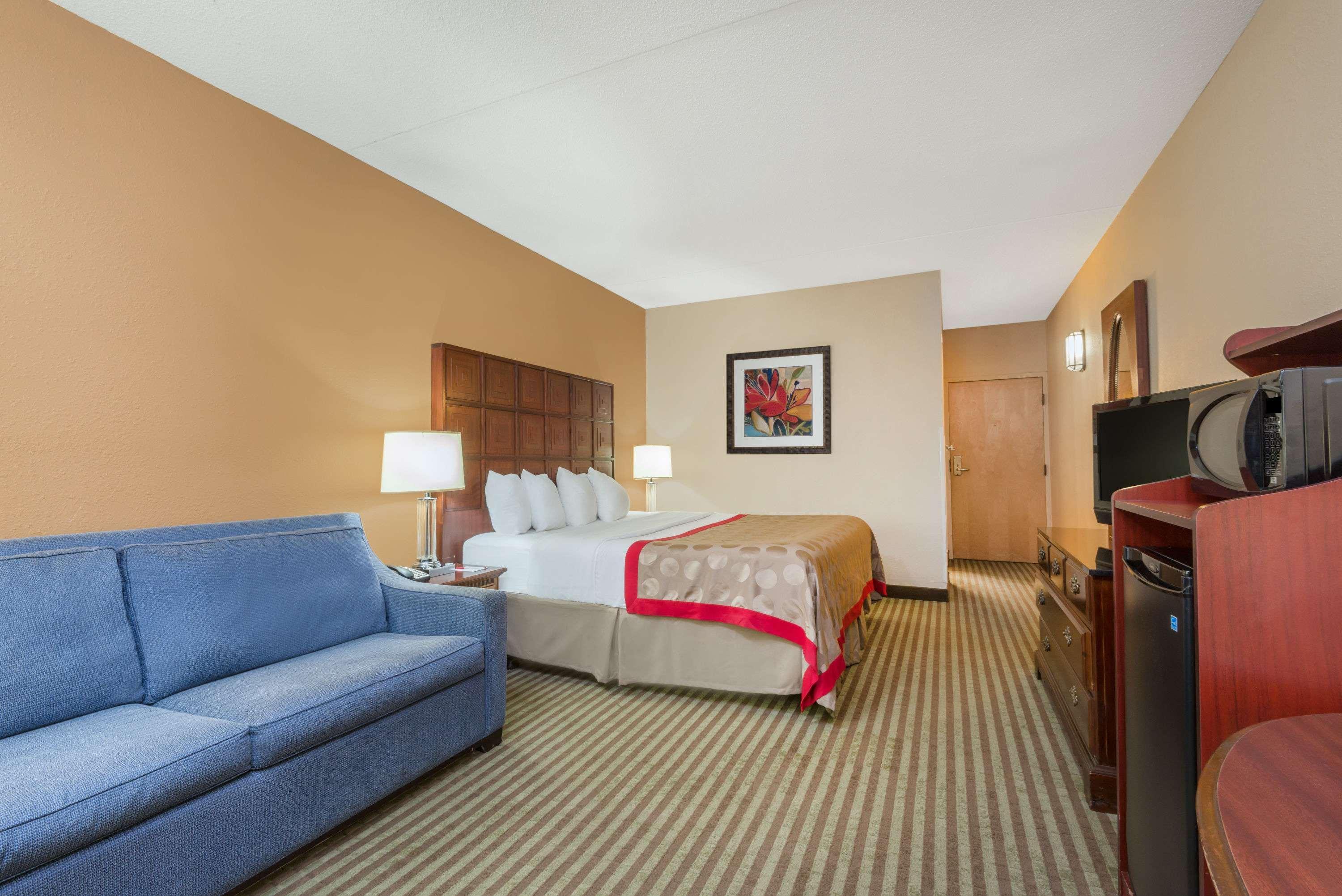 Hotel Ramada By Wyndham Columbus North Westerville Exteriér fotografie