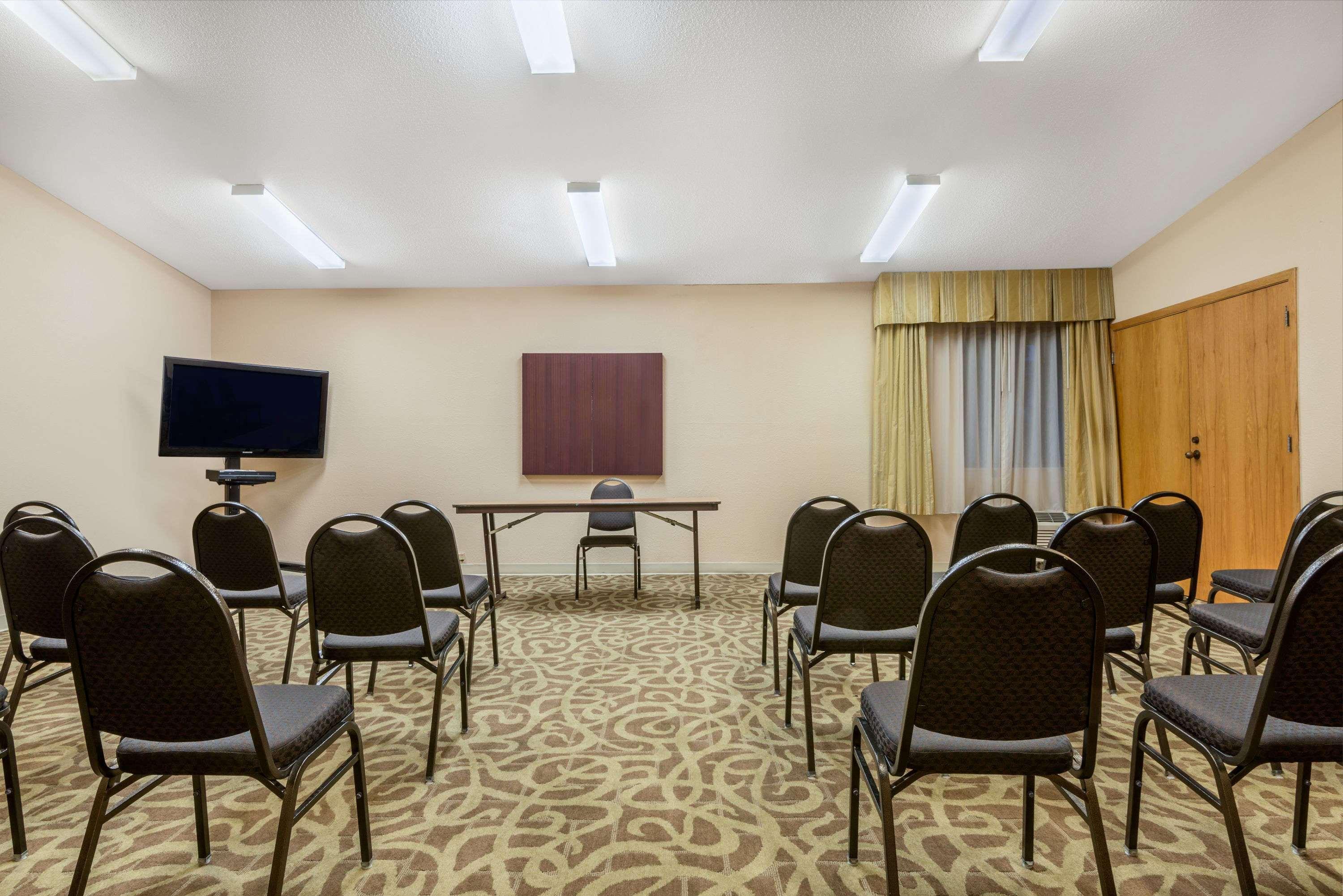 Hotel Ramada By Wyndham Columbus North Westerville Exteriér fotografie